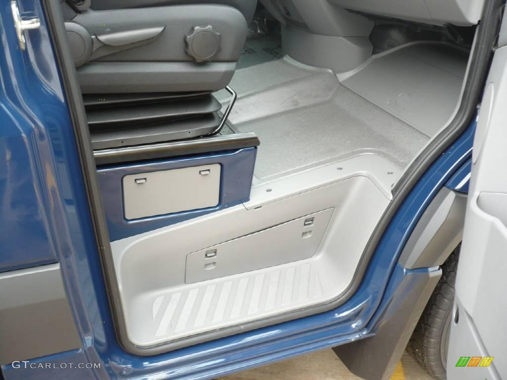 2009 Sprinter Van 2500 High Roof Passenger - Steel Blue / Gray photo #12