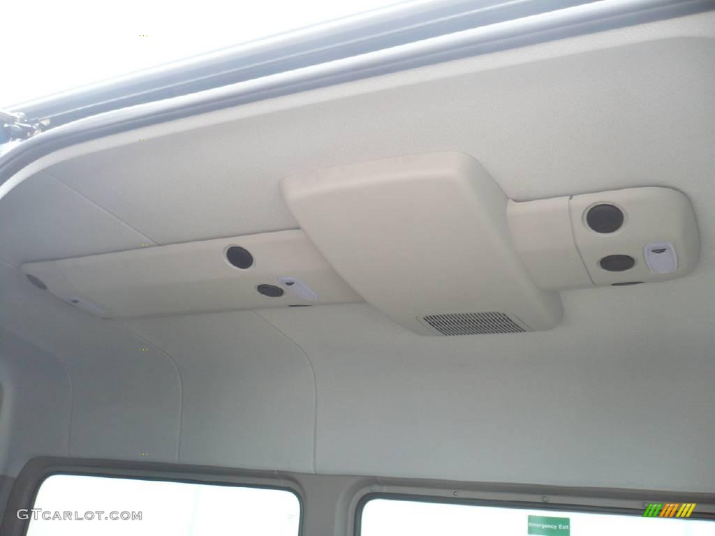 2009 Sprinter Van 2500 High Roof Passenger - Steel Blue / Gray photo #17