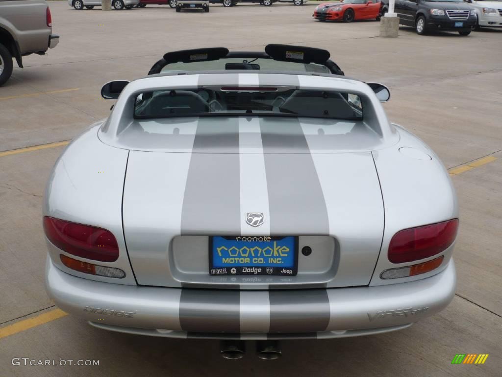 1998 Viper RT-10 - Viper Bright Silver Metallic / Black/Black photo #10