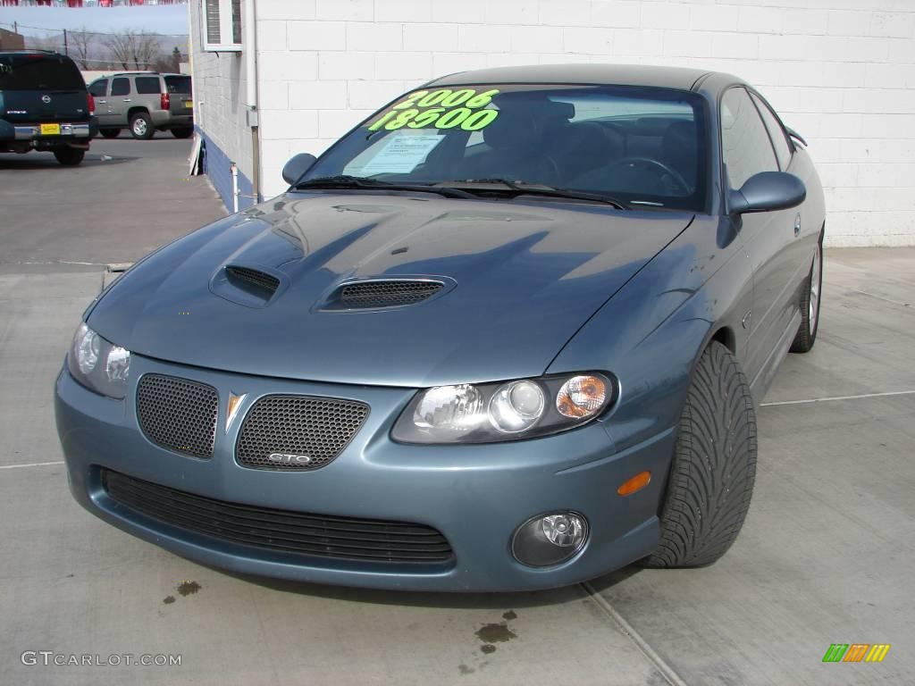 2006 GTO Coupe - Cyclone Gray Metallic / Black photo #1