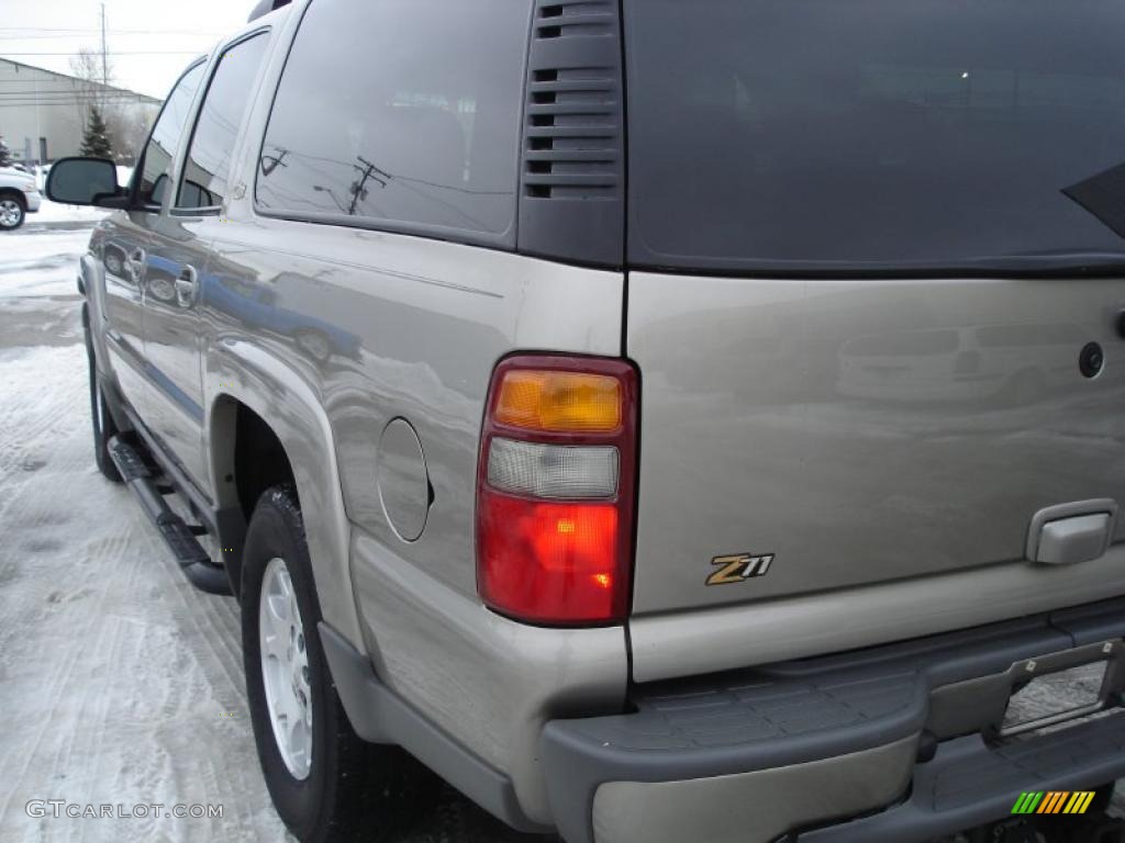 2003 Suburban 1500 Z71 4x4 - Light Pewter Metallic / Gray/Dark Charcoal photo #6