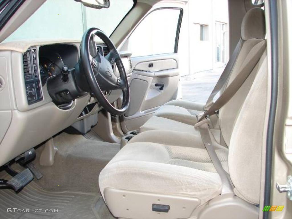 2007 Silverado 1500 Classic LT Crew Cab 4x4 - Sandstone Metallic / Tan photo #12