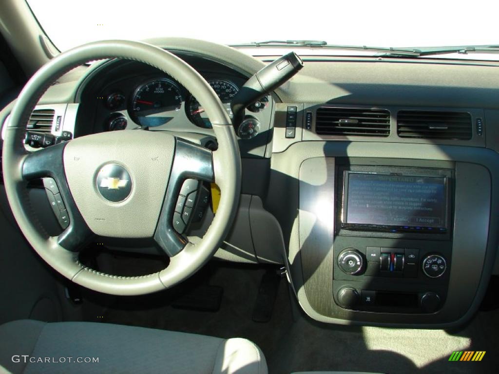 2007 Tahoe LS 4x4 - Summit White / Light Cashmere/Ebony photo #7