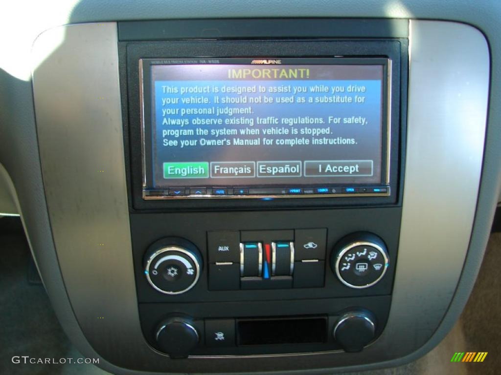 2007 Tahoe LS 4x4 - Summit White / Light Cashmere/Ebony photo #16