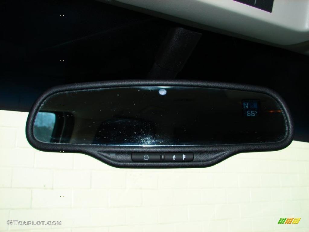 2007 Tahoe LS 4x4 - Summit White / Light Cashmere/Ebony photo #18