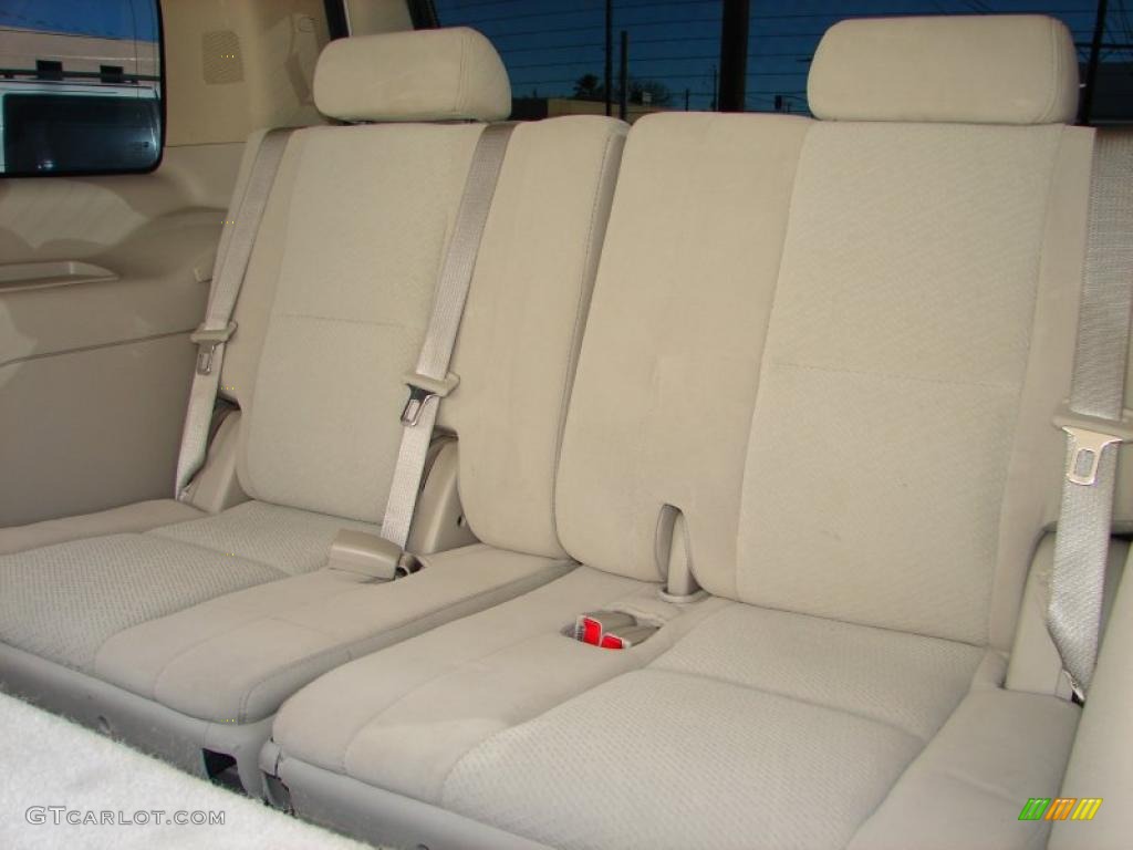 2007 Tahoe LS 4x4 - Summit White / Light Cashmere/Ebony photo #24