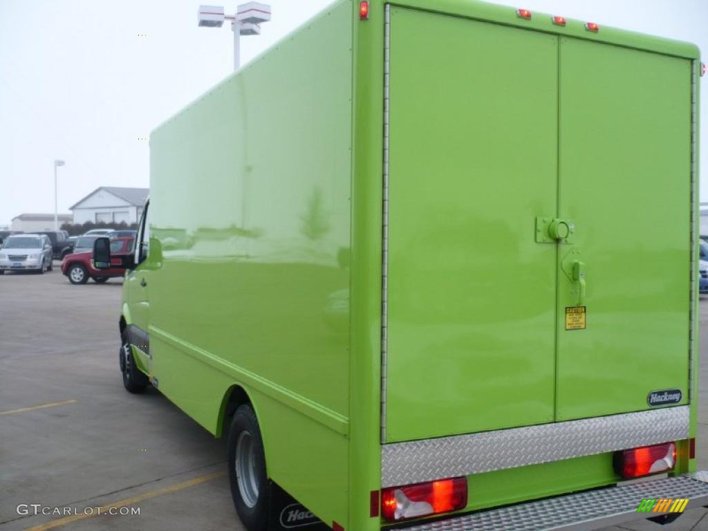 2008 Sprinter Van 3500 Chassis Commercial - Lime Green / Gray photo #23