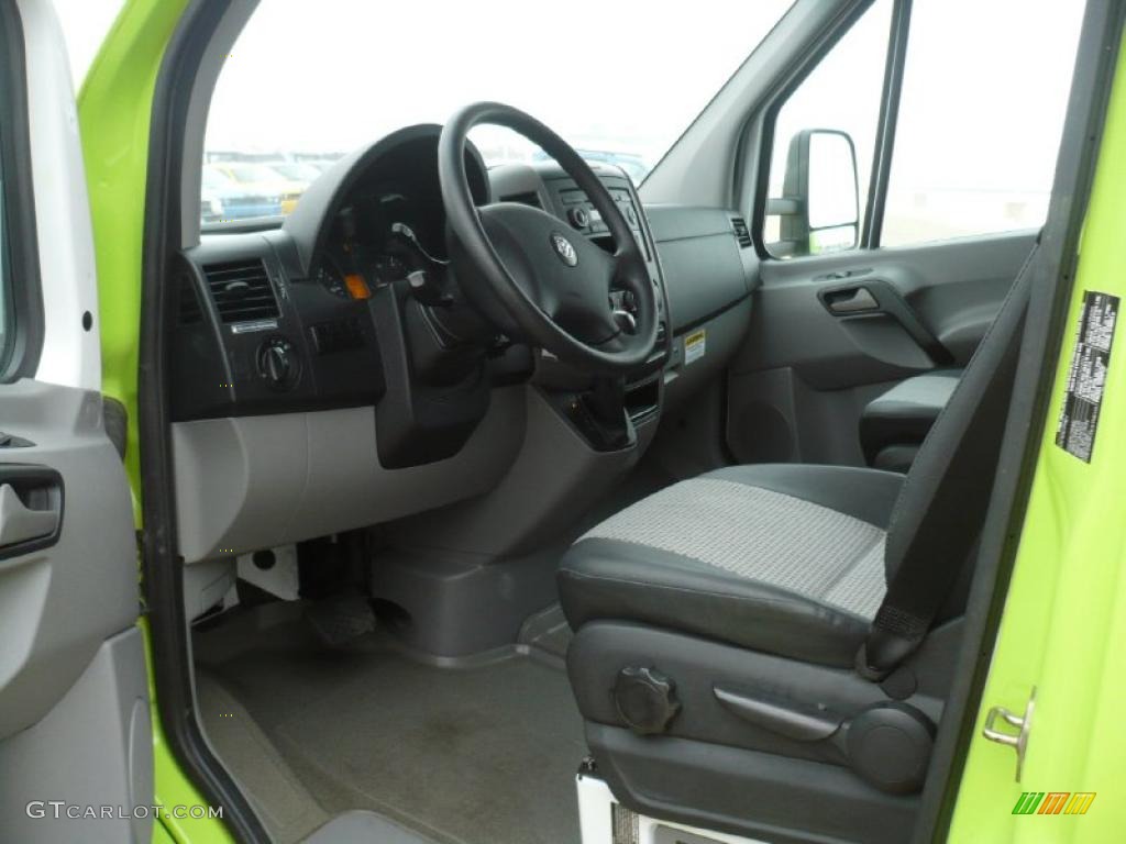 2008 Sprinter Van 3500 Chassis Commercial - Lime Green / Gray photo #26