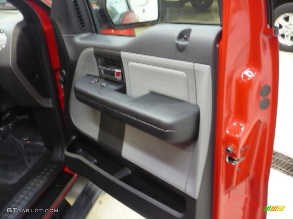 2004 F150 FX4 SuperCrew 4x4 - Bright Red / Black/Medium Flint photo #12