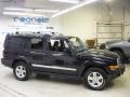 2009 Brilliant Black Crystal Pearl Jeep Commander Limited  photo #30