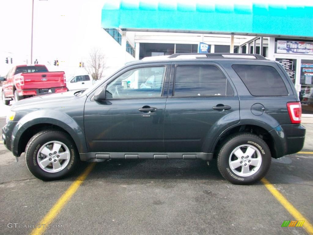 2009 Escape XLT V6 4WD - Sterling Grey Metallic / Charcoal photo #5