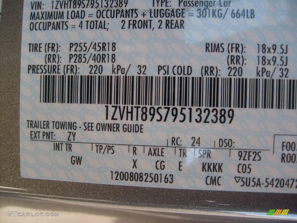 2009 Mustang Color Code ZY for Vapor Silver Metallic Photo #2606924