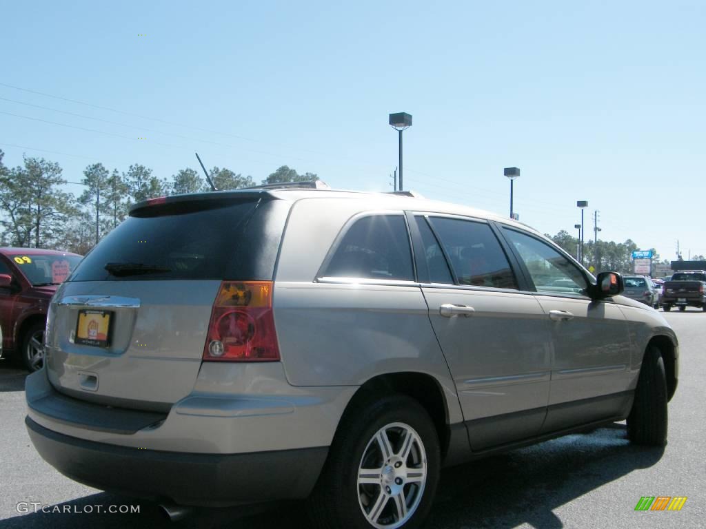 2008 Pacifica Touring - Light Sandstone Metallic Clearcoat / Dark Khaki/Light Graystone photo #5