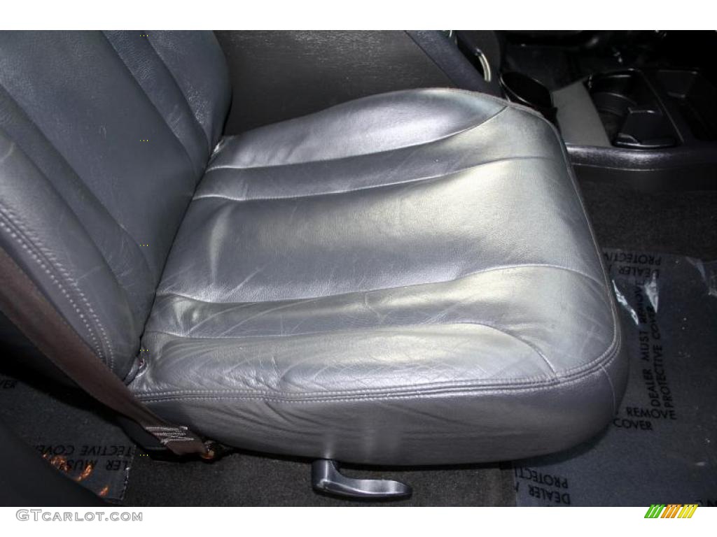 2002 Dakota Sport Quad Cab 4x4 - Graphite Metallic / Dark Slate Gray photo #36