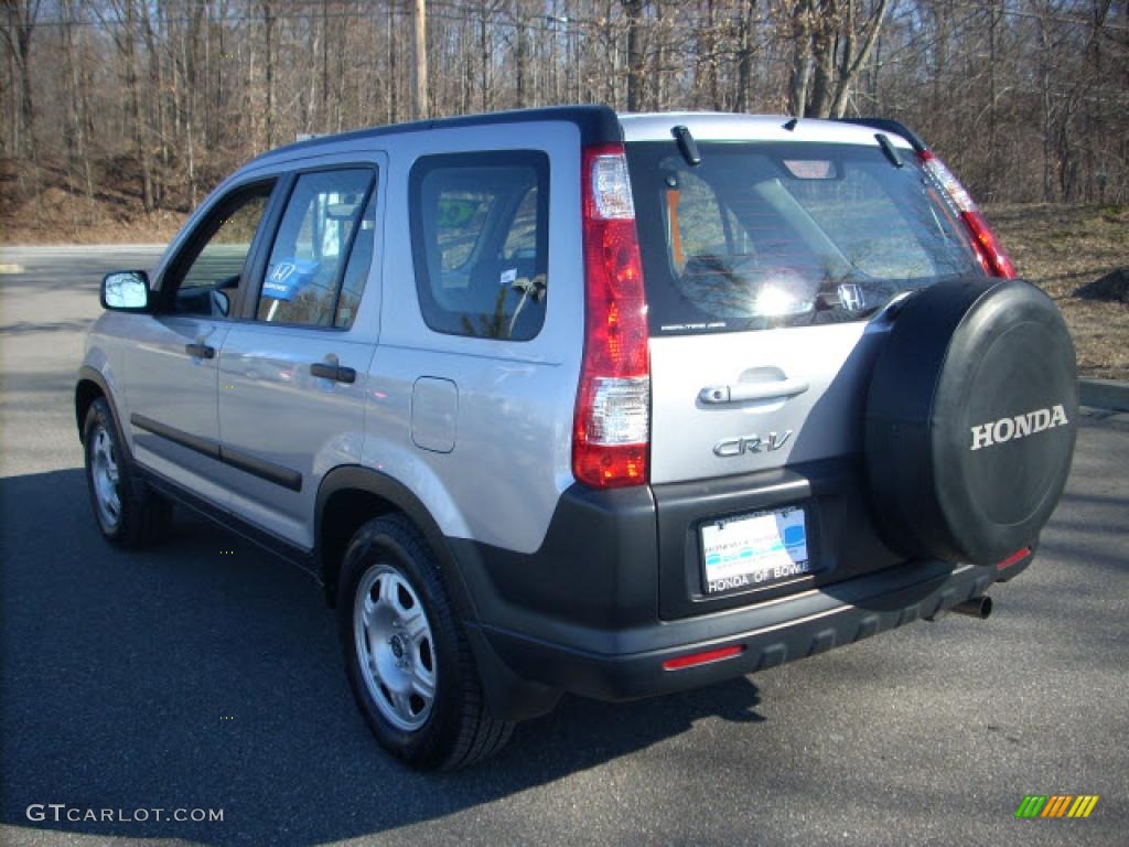 2006 CR-V LX 4WD - Alabaster Silver Metallic / Black photo #5