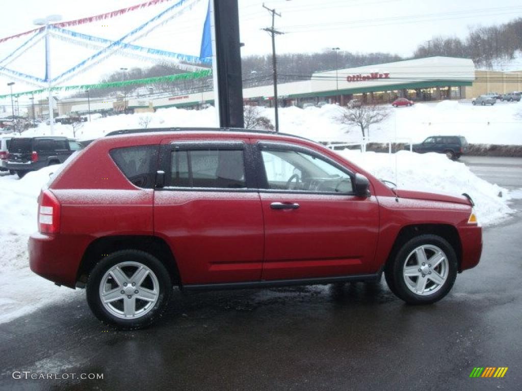 2007 Compass Sport 4x4 - Inferno Red Crystal Pearlcoat / Pastel Pebble Beige photo #5