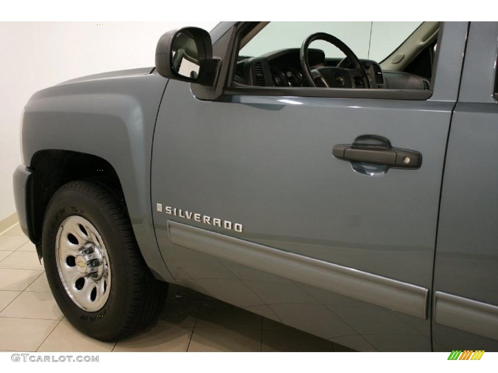 2009 Silverado 1500 LT Extended Cab 4x4 - Blue Granite Metallic / Ebony photo #21