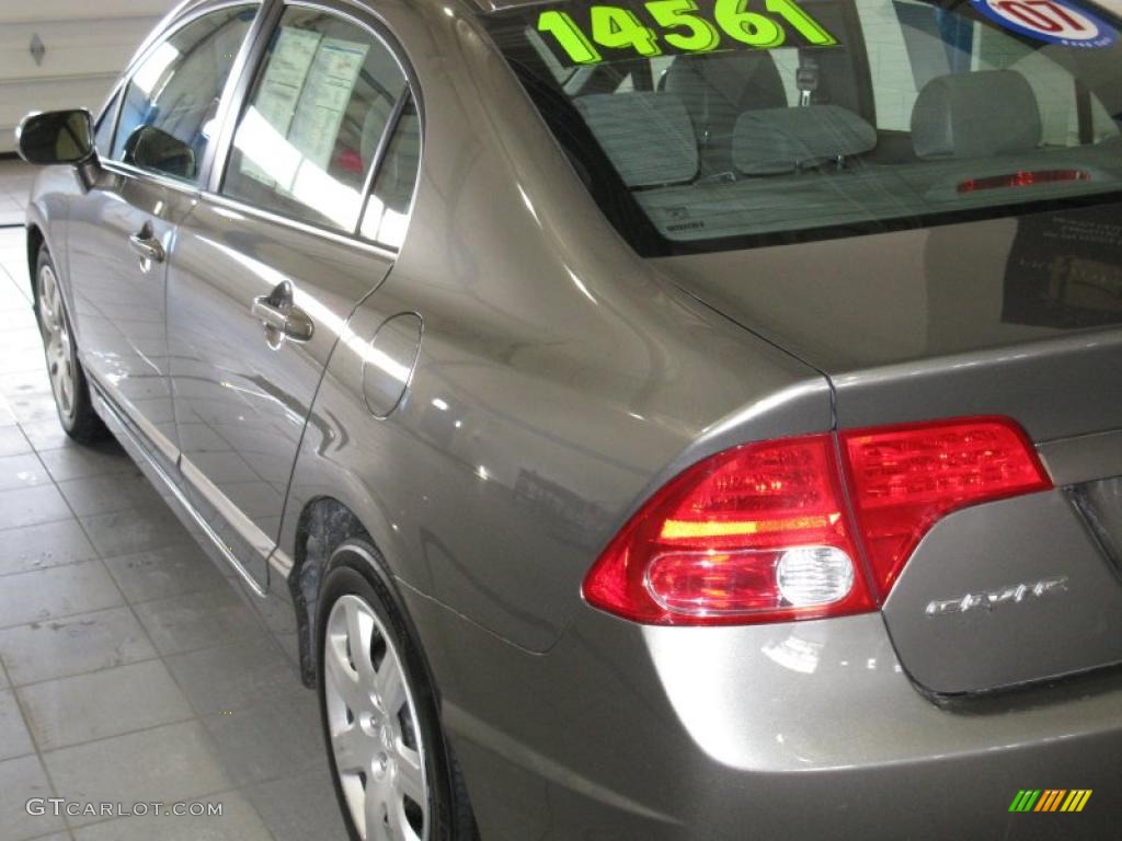 2007 Civic LX Sedan - Galaxy Gray Metallic / Gray photo #7