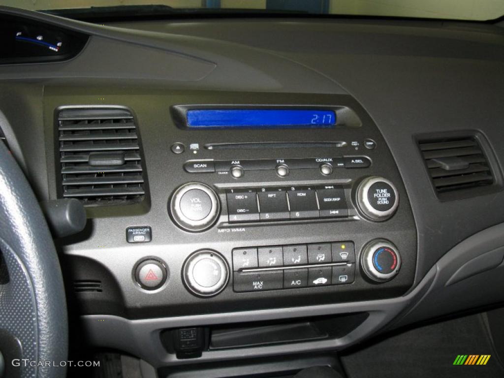2007 Civic LX Sedan - Galaxy Gray Metallic / Gray photo #17