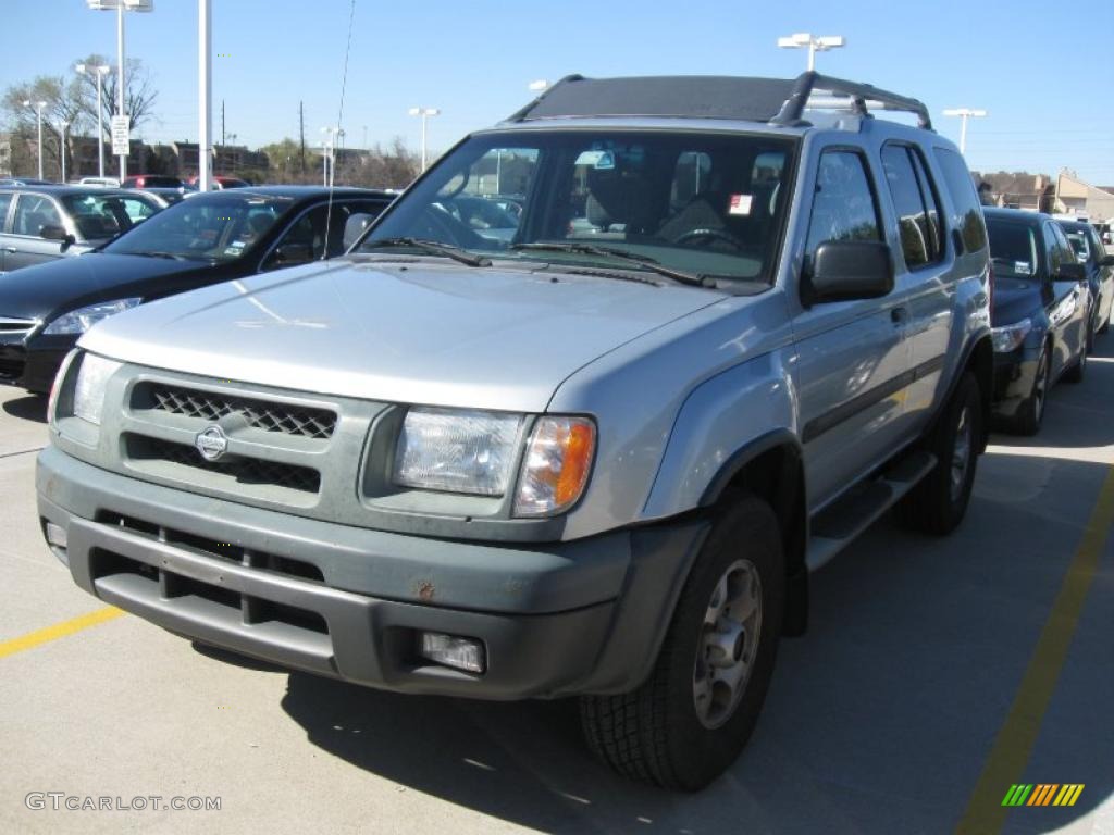 2000 Xterra SE V6 4x4 - Silver Ice Metallic / Dusk photo #1