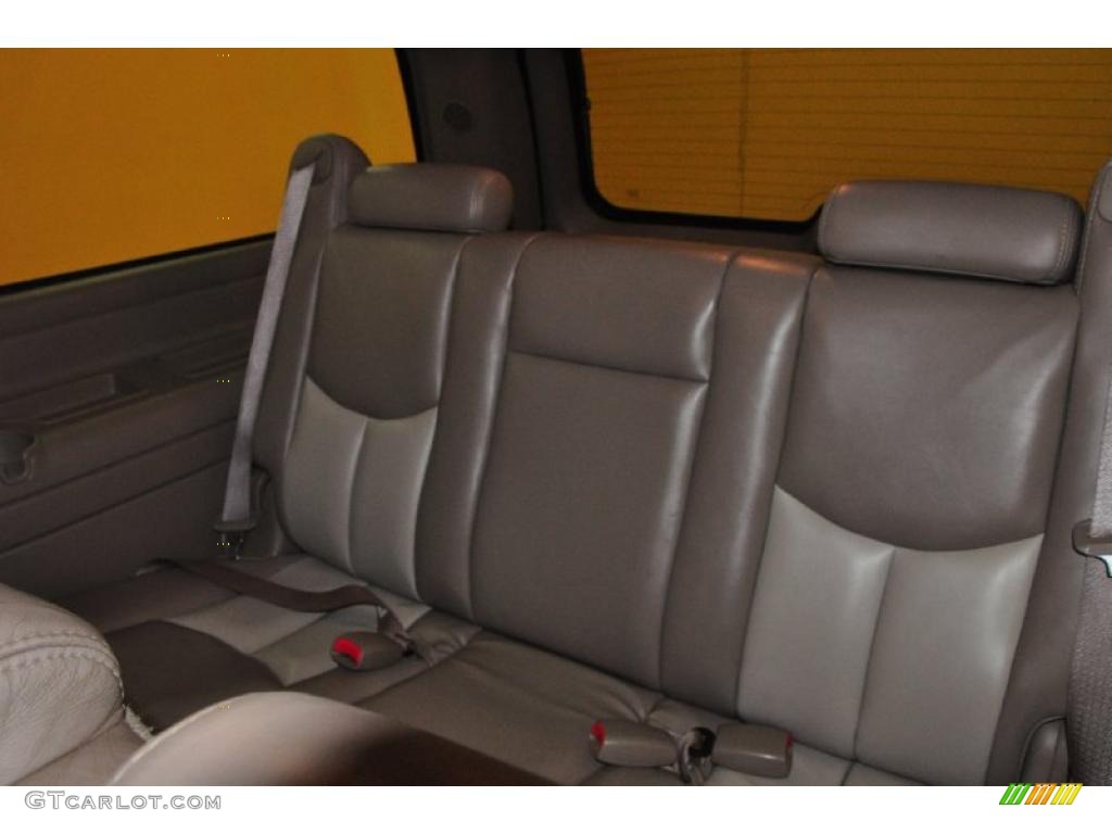 2004 Yukon XL Denali AWD - Silver Birch Metallic / Sandstone photo #15