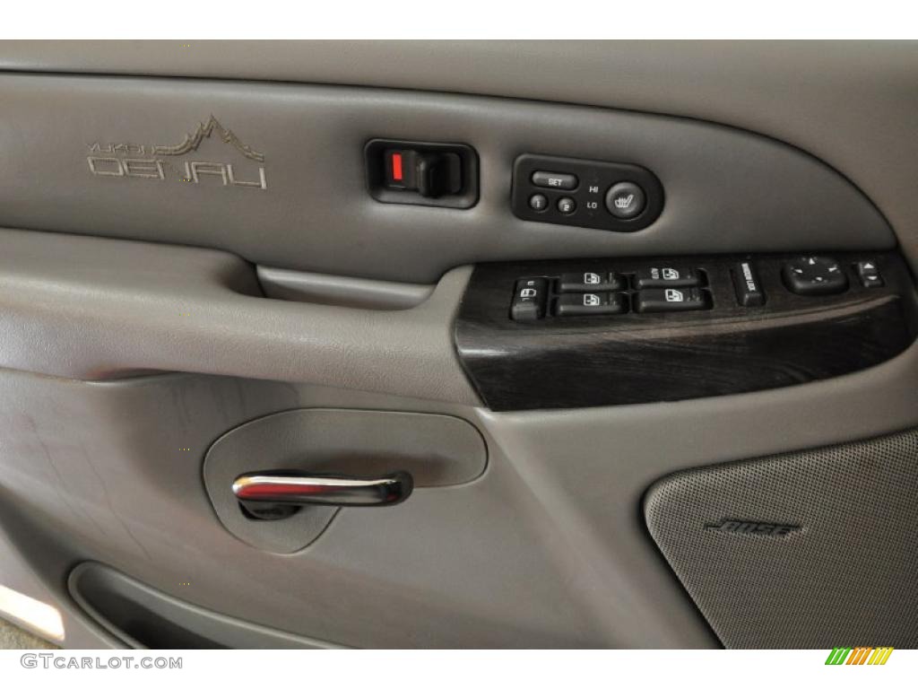 2002 Yukon XL Denali AWD - Onyx Black / Stone Gray photo #12