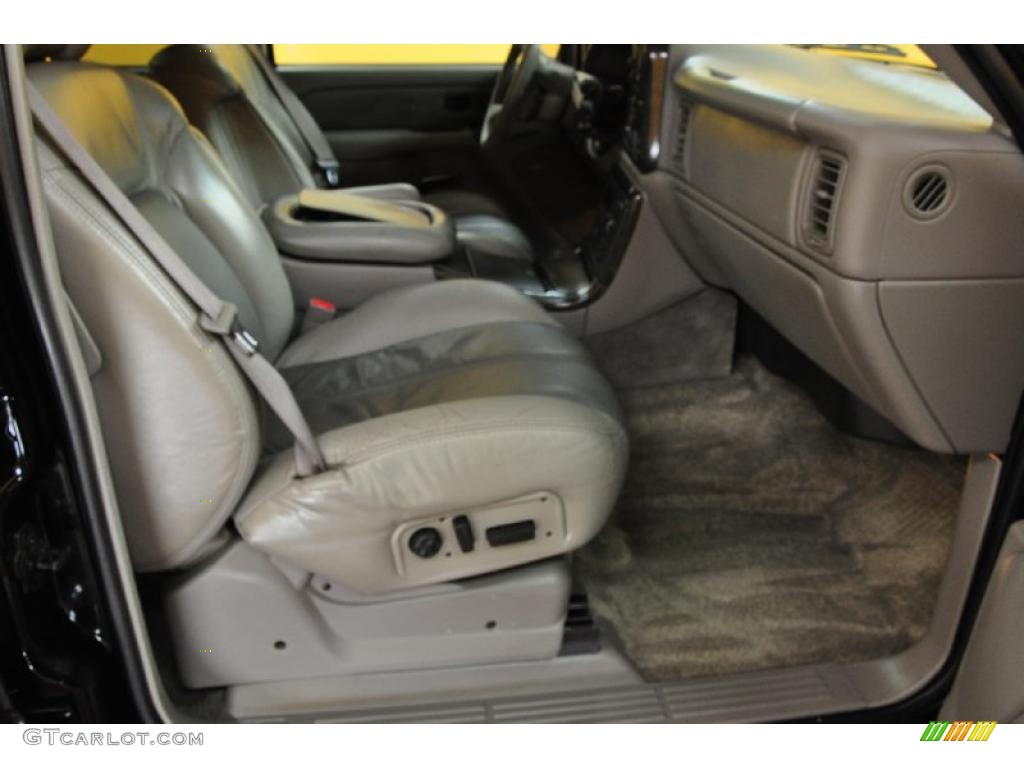 2002 Yukon XL Denali AWD - Onyx Black / Stone Gray photo #20