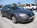 United Gray - Passat Komfort Sedan Photo No. 7