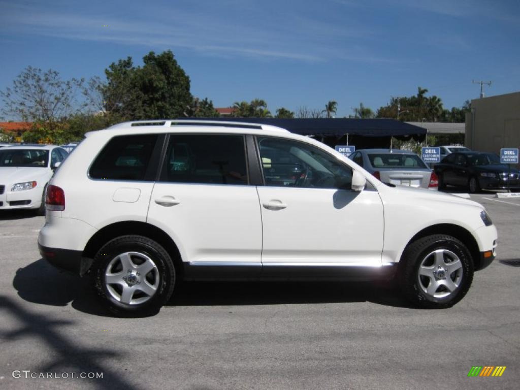 2007 Touareg V6 - Campanella White / Kristal Grey photo #6