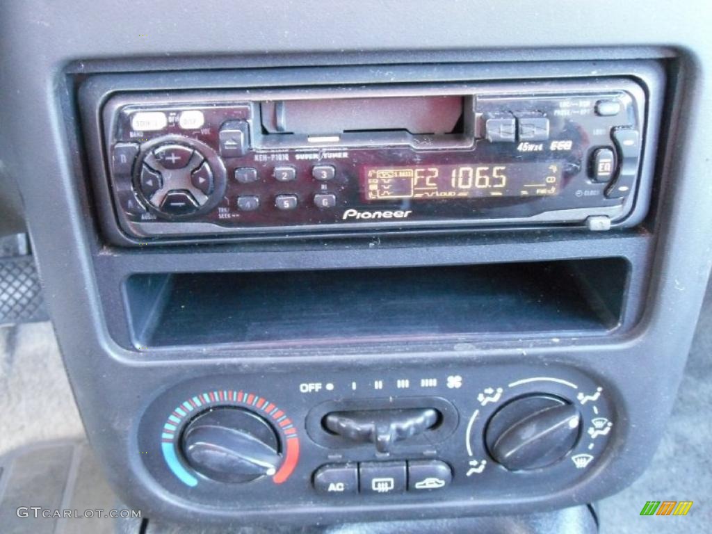 2001 S Series SL1 Sedan - Black / Gray photo #23