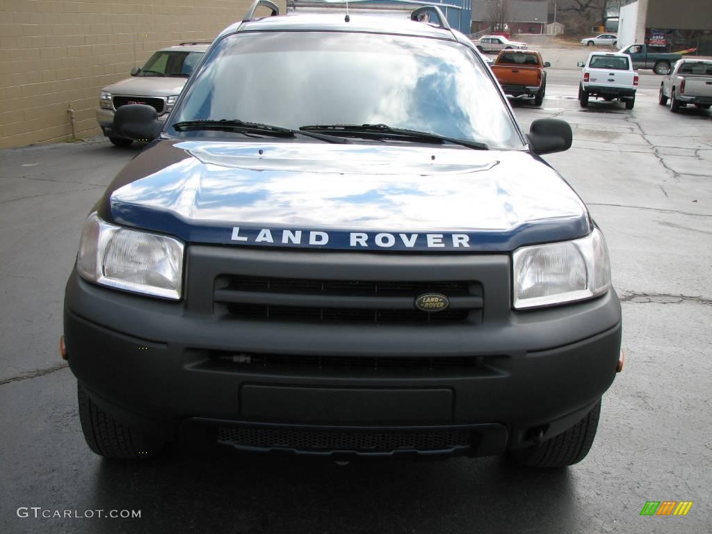 Olso Blue Land Rover Freelander