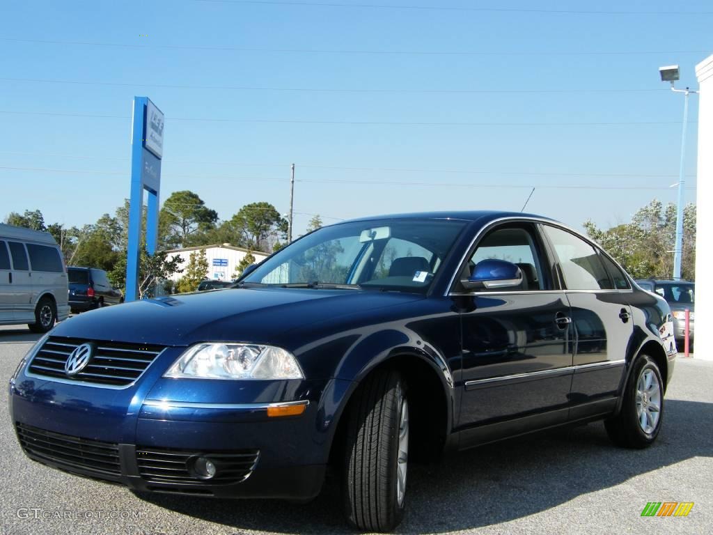 2004 Passat GLS TDI Sedan - Shadow Blue Metallic / Grey photo #1
