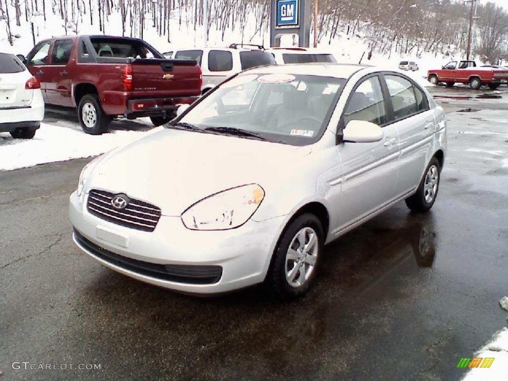 2008 Accent GLS Sedan - Platinum Silver / Gray photo #1