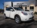 2009 Phantom White Nissan Rogue SL  photo #1