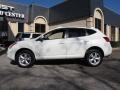 2009 Phantom White Nissan Rogue SL  photo #4