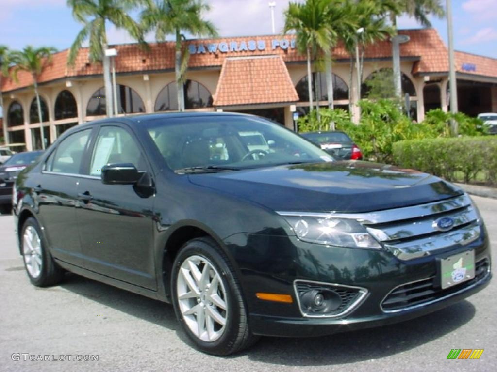 2010 Fusion SEL V6 - Atlantis Green Metallic / Camel photo #1