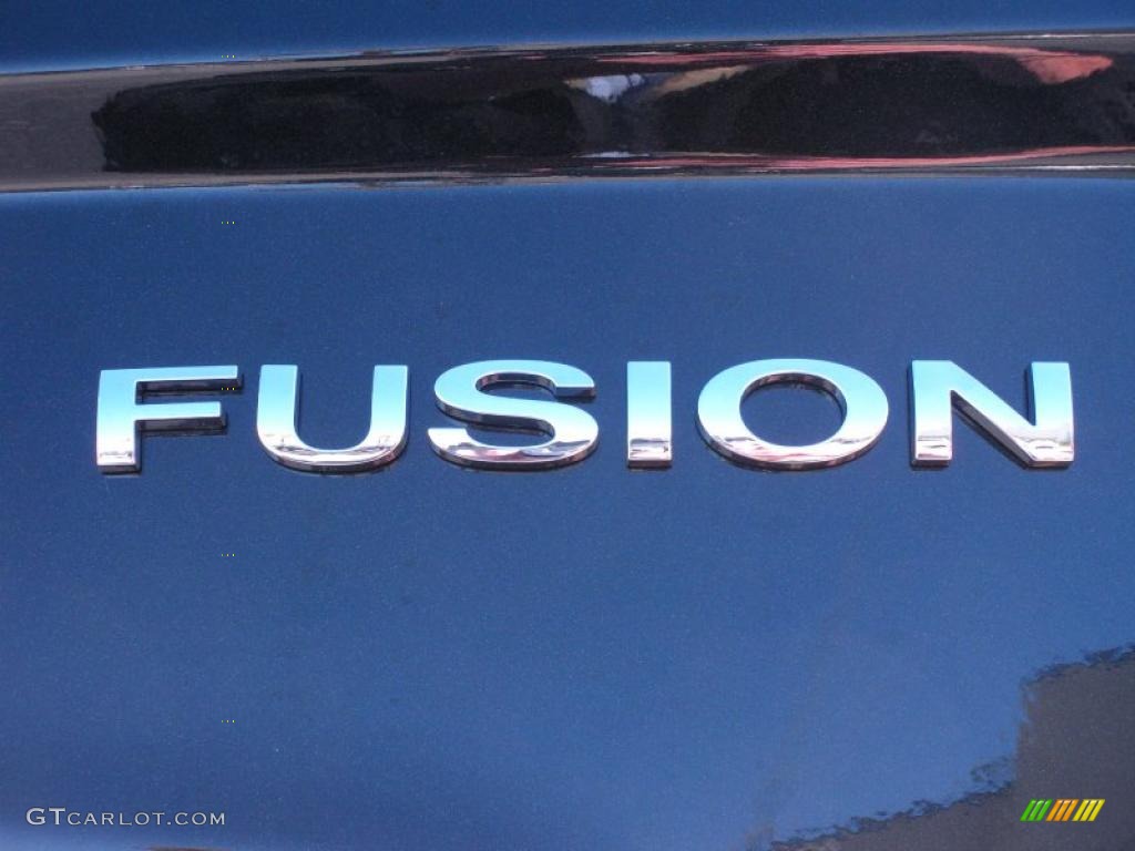 2010 Fusion Hybrid - Tuxedo Black Metallic / Charcoal Black photo #4