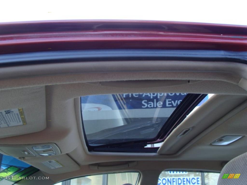2005 Camry LE - Salsa Red Pearl / Taupe photo #16