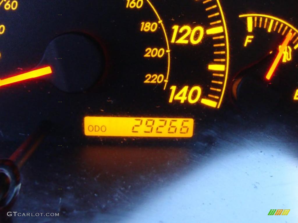 2005 Camry LE - Salsa Red Pearl / Taupe photo #26
