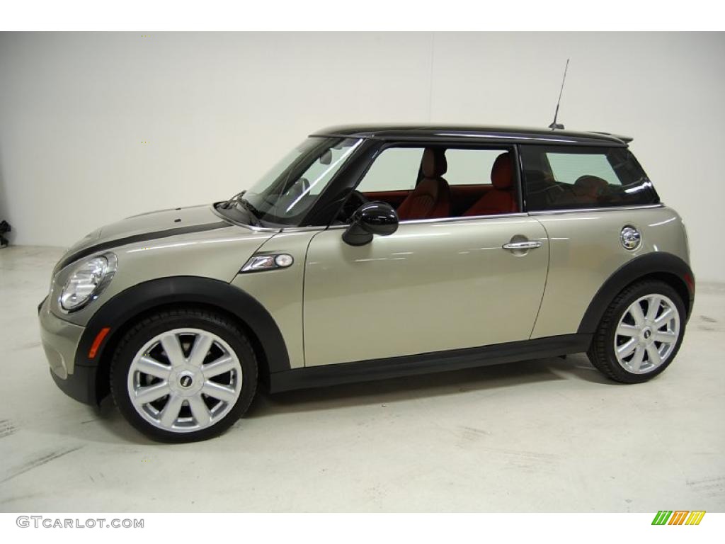 2007 Cooper S Hardtop - Sparkling Silver Metallic / Rooster Red/Carbon Black photo #12