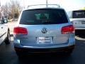 Blue Silver Metallic - Touareg V8 Photo No. 6
