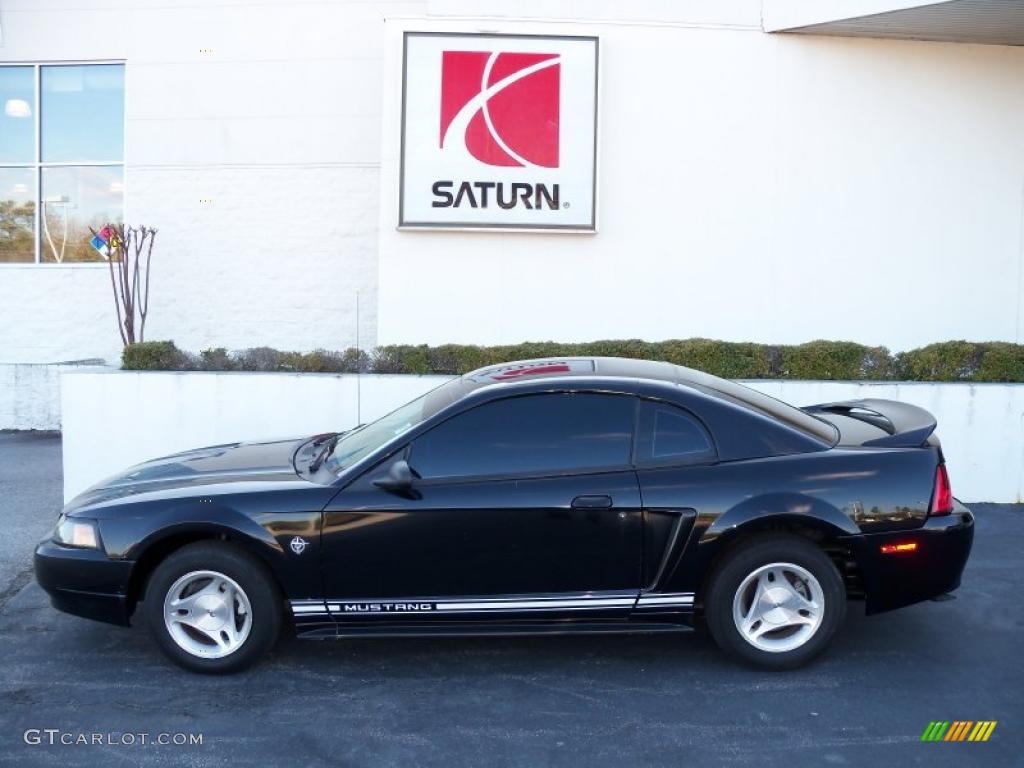 1999 Mustang V6 Coupe - Black / Dark Charcoal photo #1