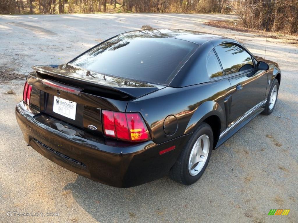 1999 Mustang V6 Coupe - Black / Dark Charcoal photo #9