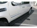 White Diamond - Escalade ESV AWD Photo No. 15