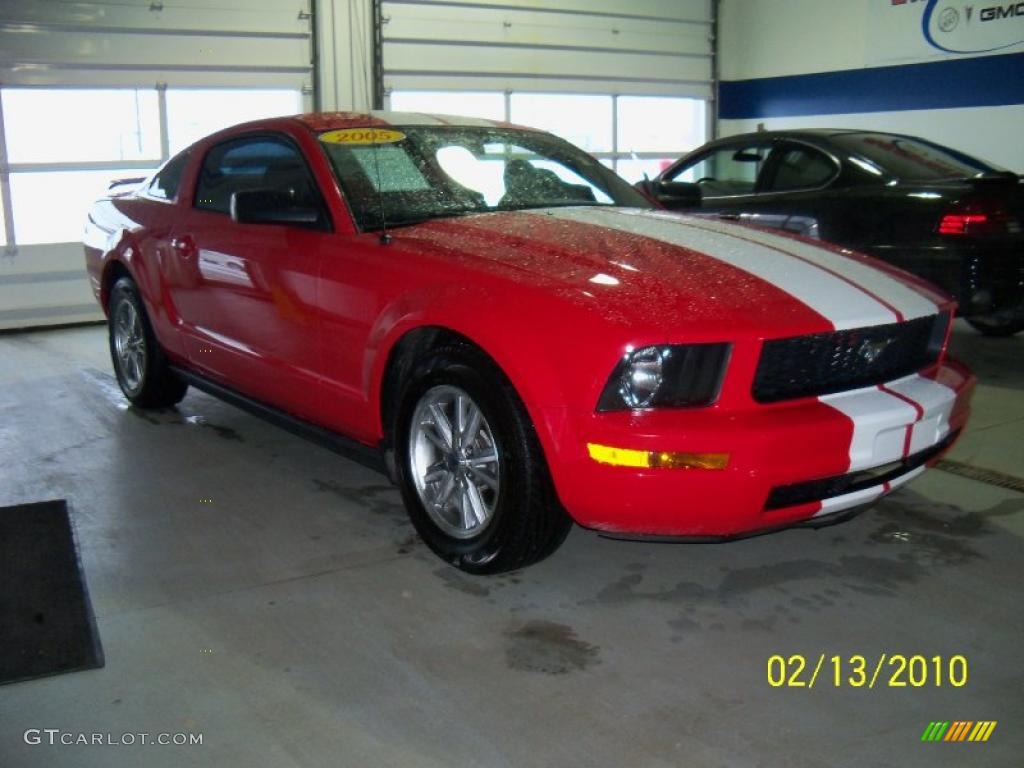 2005 Mustang V6 Premium Coupe - Torch Red / Red Leather photo #1