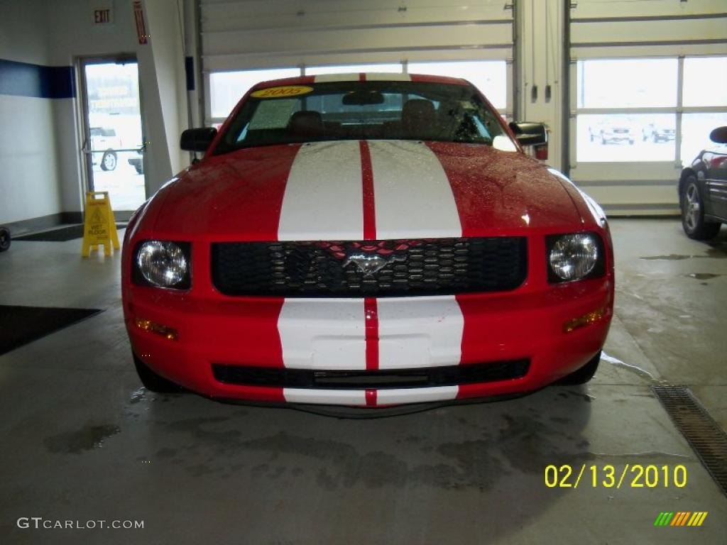 2005 Mustang V6 Premium Coupe - Torch Red / Red Leather photo #2