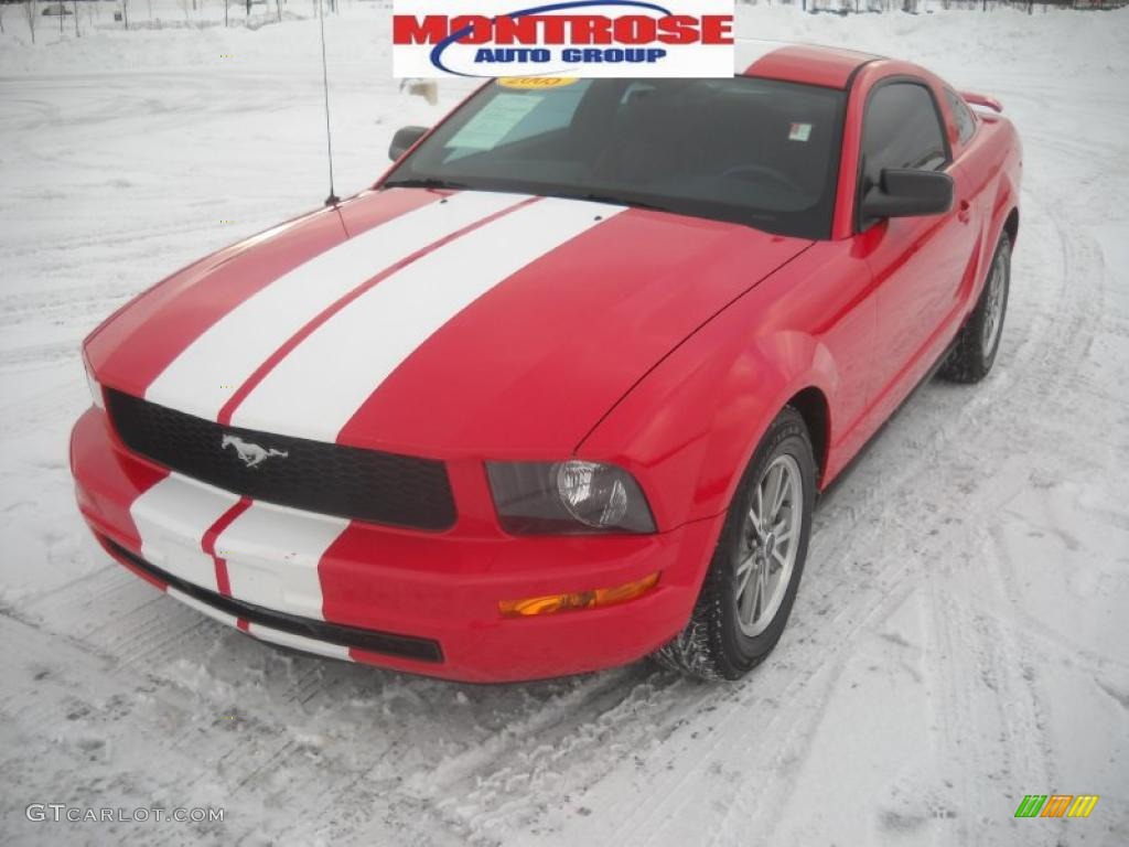 2005 Mustang V6 Premium Coupe - Torch Red / Red Leather photo #19
