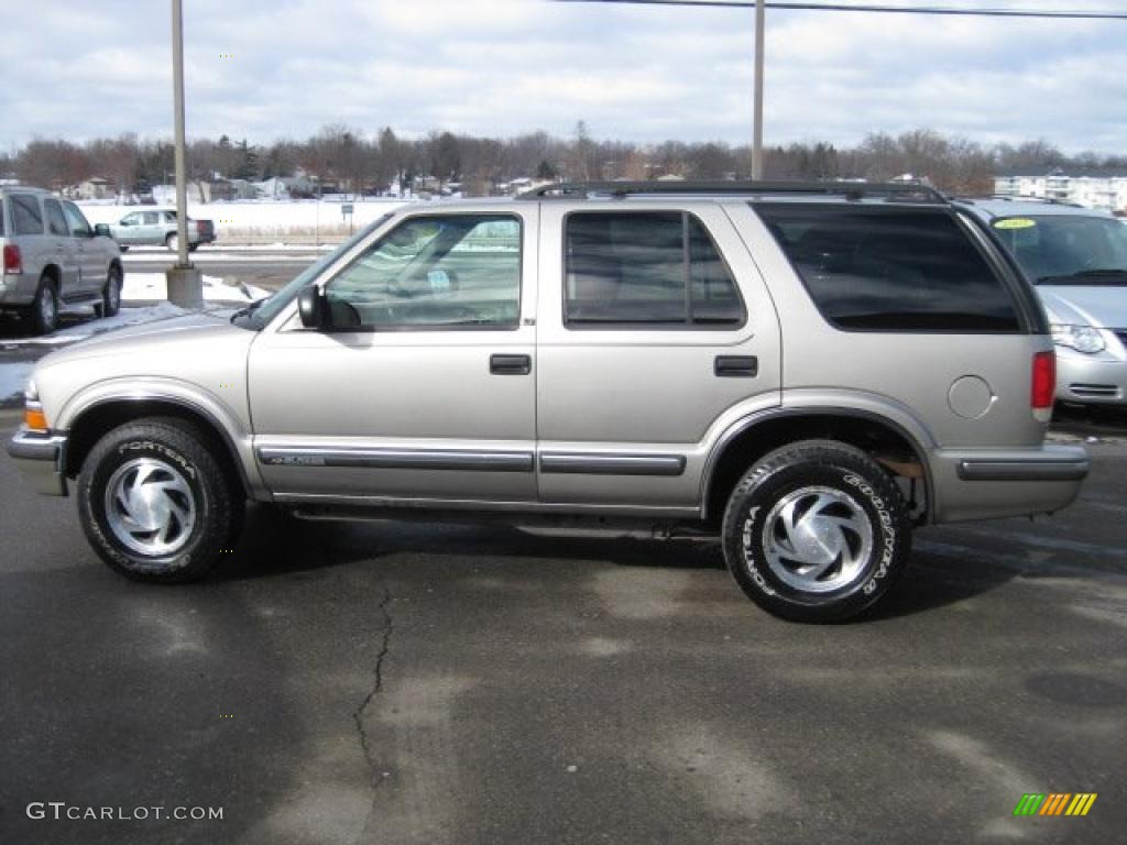 1999 Blazer LT 4x4 - Light Pewter Metallic / Beige photo #7