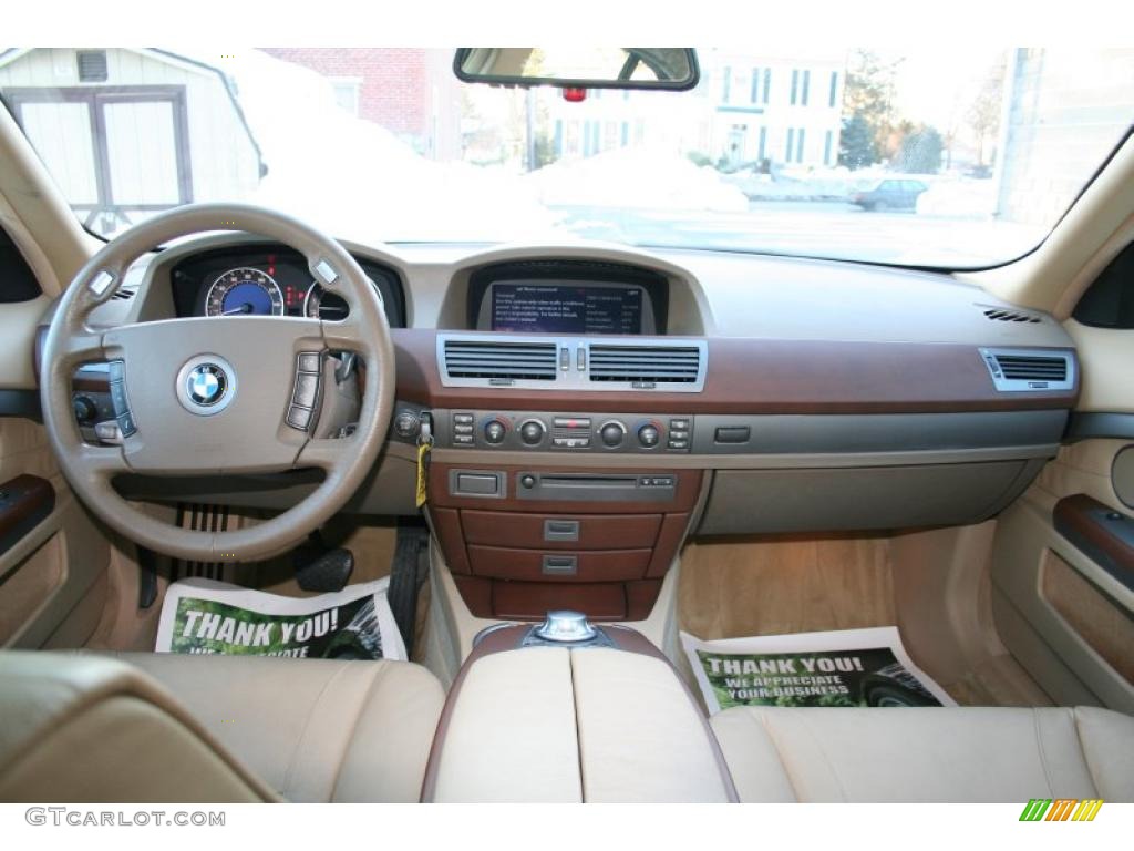2004 7 Series 745i Sedan - Slate Green Metallic / Dark Beige/Beige III photo #17