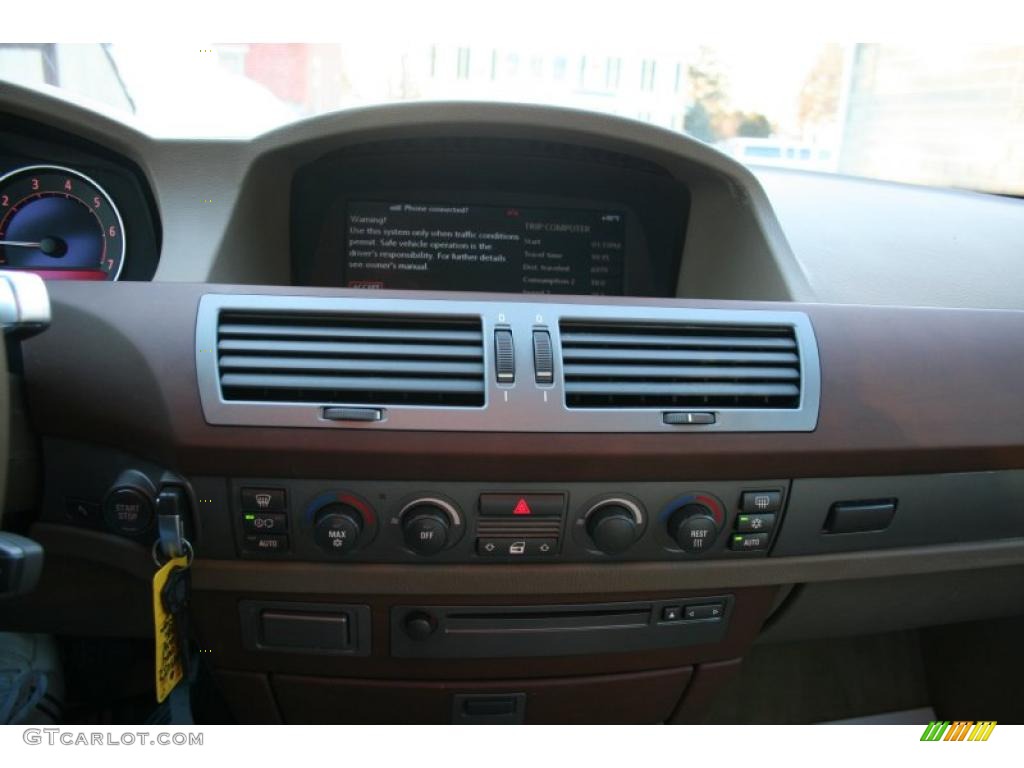 2004 7 Series 745i Sedan - Slate Green Metallic / Dark Beige/Beige III photo #20